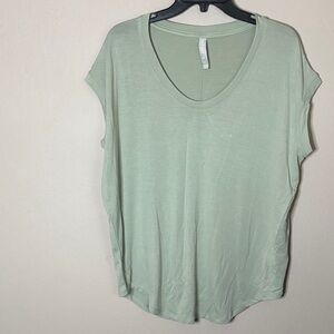 Athleta Light Green Short Sleeve Tee size medium